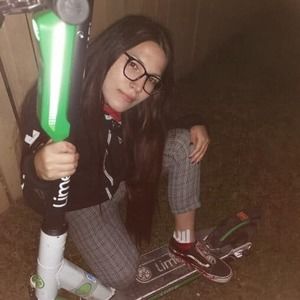 Meet your Posher, Cara